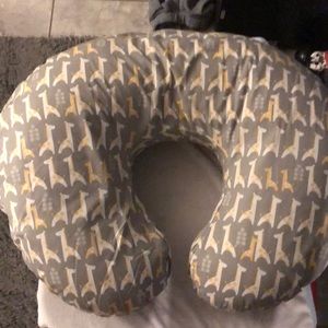 Baby feeding pillow!